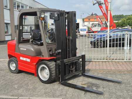 Diesel Forklifts 2010  Manitou CD 35 P (1)