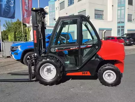 Terénní vysokozdvižný vozík 2023  Manitou MC 30-4 ST3A S1 (3)