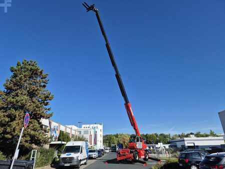 Ładowarka teleskopowa rotacyjna 2021  Manitou MRT 2550+ (9)