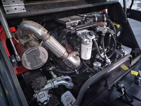 Geländestapler  Manitou MC 25-4 ST5B S1 (9)