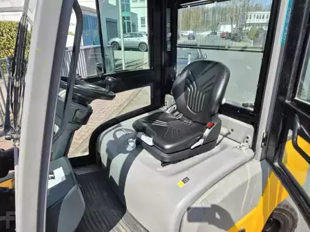 Wózki widłowe diesel 2020  Jungheinrich DFG 430 (6)