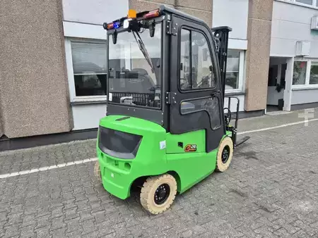 Eléctrica de 4 ruedas 2025  Noblelift FE4P20QC (6)