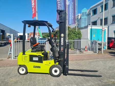 El truck - 4 hjulet 2023  Clark GEX 16 (3)