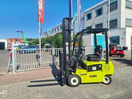 El truck - 4 hjulet 2023  Clark GEX 16 (7)