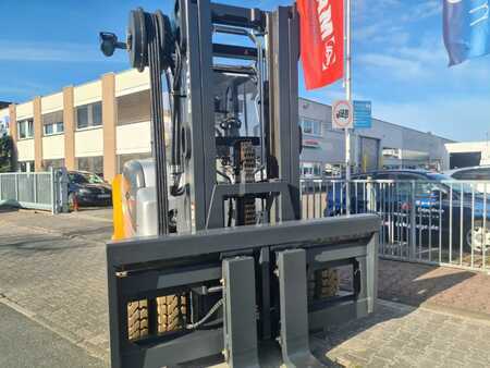 Chariots électriques à 4 roues 2020  Still RX 60-80 900 (5)