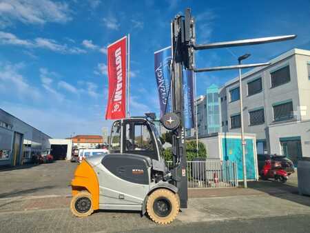 Chariots électriques à 4 roues 2020  Still RX 60-80 900 (7)