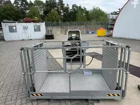 Rotor 2014  Manitou MRT 2150+ Privilege (6)