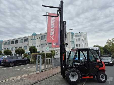 Geländestapler  Manitou MC 25-4 ST5B S1 (10)