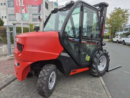Geländestapler  Manitou MC 25-4 ST5B S1 (2)