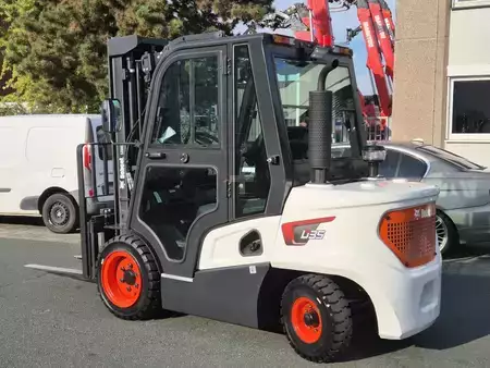 Diesel gaffeltruck 2024  Bobcat D35NXS (2)