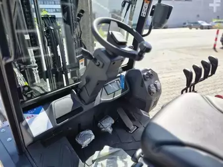 Dieselový VZV 2025  Bobcat D35C-9 (8)