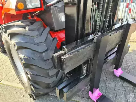 Carretilla todoterreno 2022  Manitou M50.4 -EuroIII3- 3F550 4x4 (3)