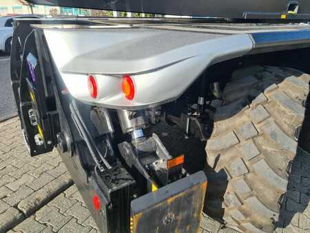 Sollevatori telescopici rotativi  Manitou MRT 2660 Vision + AC (7)