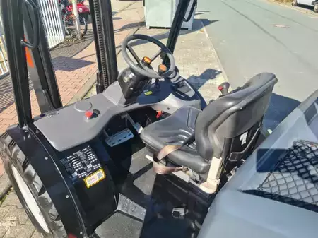 Terrængående truck 2021  Manitou MC 18.4 Stage3B (10)