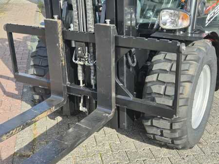 Geländestapler 2024  Manitou MSI 35 AirCon!!! (5)
