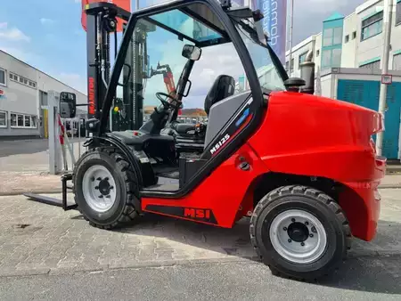 Empilhador todo-terreno 2024  Manitou MSI 25 NEU 39K (5)