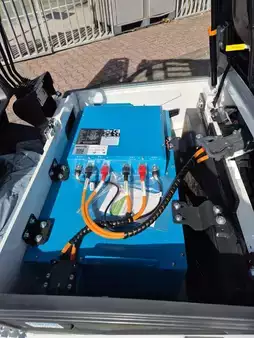 Eléctrica de 3 ruedas 2026  Bobcat B 20 NT (10)