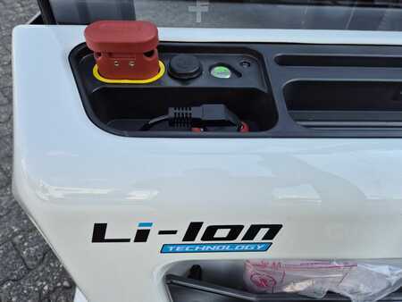 Wózek wysokiego podnoszenia 2025  Bobcat LSM12N (5)