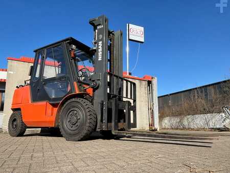 Treibgasstapler 2006 Nissan F04 (2)