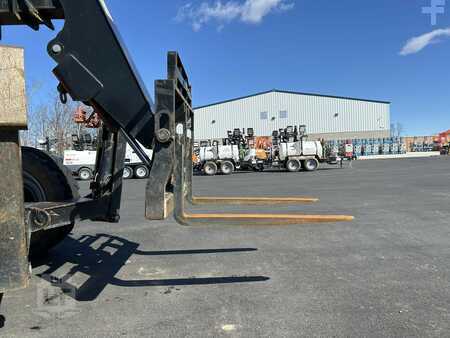 Telescopic forklift rigid 2018  SkyTrak 10054 (13)