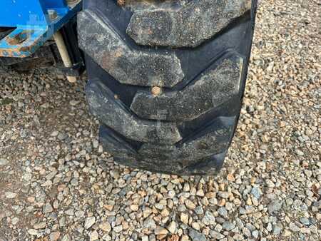 Manipulador Telescópico fijo 2021  Genie GTH5519 (6)