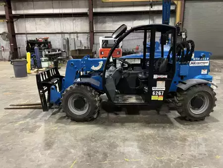 Telehandler Fixed  Genie GTH5519 (1)