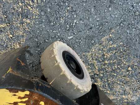 Propane Forklifts  Hyster H50XT (5)