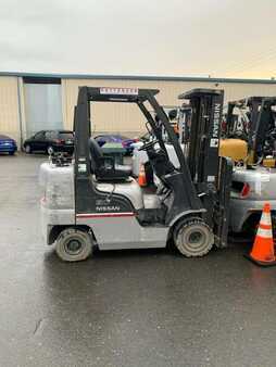 Propane Forklifts 2011  Nissan AF50LP (1)