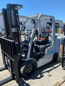 Propane Forklifts 2017  Unicarriers CF80 (1)