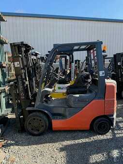 Propane Forklifts 2013  Toyota 8FGCU25 (1)