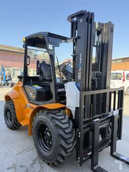 Empilhador todo-terreno 2025  HC (Hangcha) CPCD35 (2)