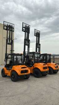 Empilhador todo-terreno 2025  HC (Hangcha) CPCD35 (6)