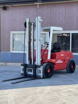 Empilhador diesel 1989  Linde H40D (1)