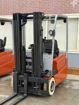 3-wiel elektrische heftrucks 2015  BT C3E 160L (2)