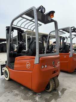3-wiel elektrische heftrucks 2015  BT C3E 160L (4)