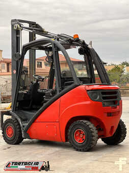 Empilhador diesel 2010  Linde H25D (4)