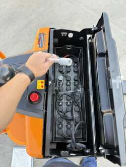 Porta-paletes elétrico 2024  HC (Hangcha) CBD20 (4)