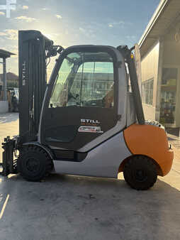 Empilhador diesel 2017  Still RX 70-30 (3)