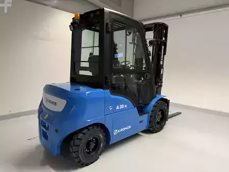 Sähkö - 4 pyör 2025  Kronos ES4A-M Pro 30 (2)