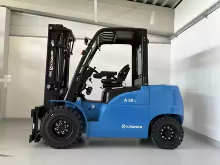 Sähkö - 4 pyör 2026  Kronos ES4A-L-Pro 50 (2)