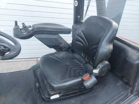 Empilhador diesel 2007  Linde H30D (10)