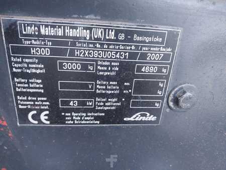Empilhador diesel 2007  Linde H30D (8)