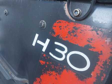Empilhador diesel 2007  Linde H30D (9)