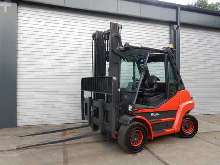 Empilhador diesel 2013  Linde H60D-02 (1)