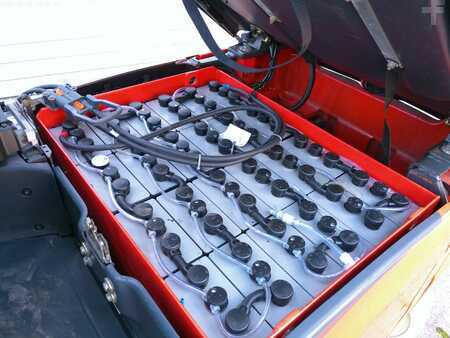 Elektro čtyřkolový VZV 2015  Linde E20PM-02 (8)