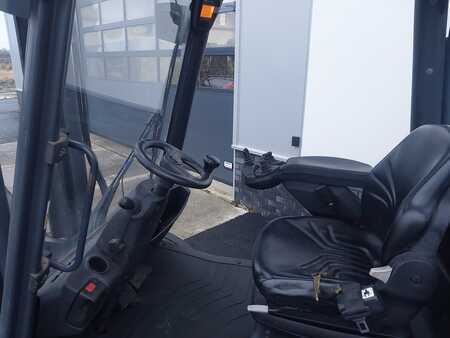 Chariots élévateurs diesel 2006  Linde H35D (10)