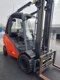 Carrelli elevatori diesel 2012  Linde H25D (5)
