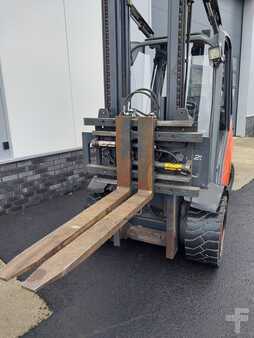 Carrelli elevatori diesel 2012  Linde H25D (8)