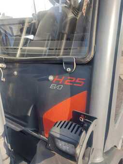 Carrelli elevatori diesel 2019  Linde H25D Evo (7)