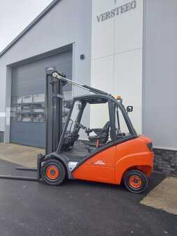 Diesel gaffeltruck 2005  Linde H30D (4)